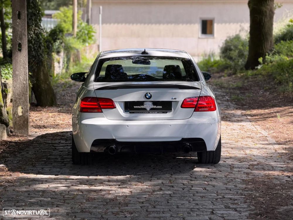 BMW 320 d Coupe - 6