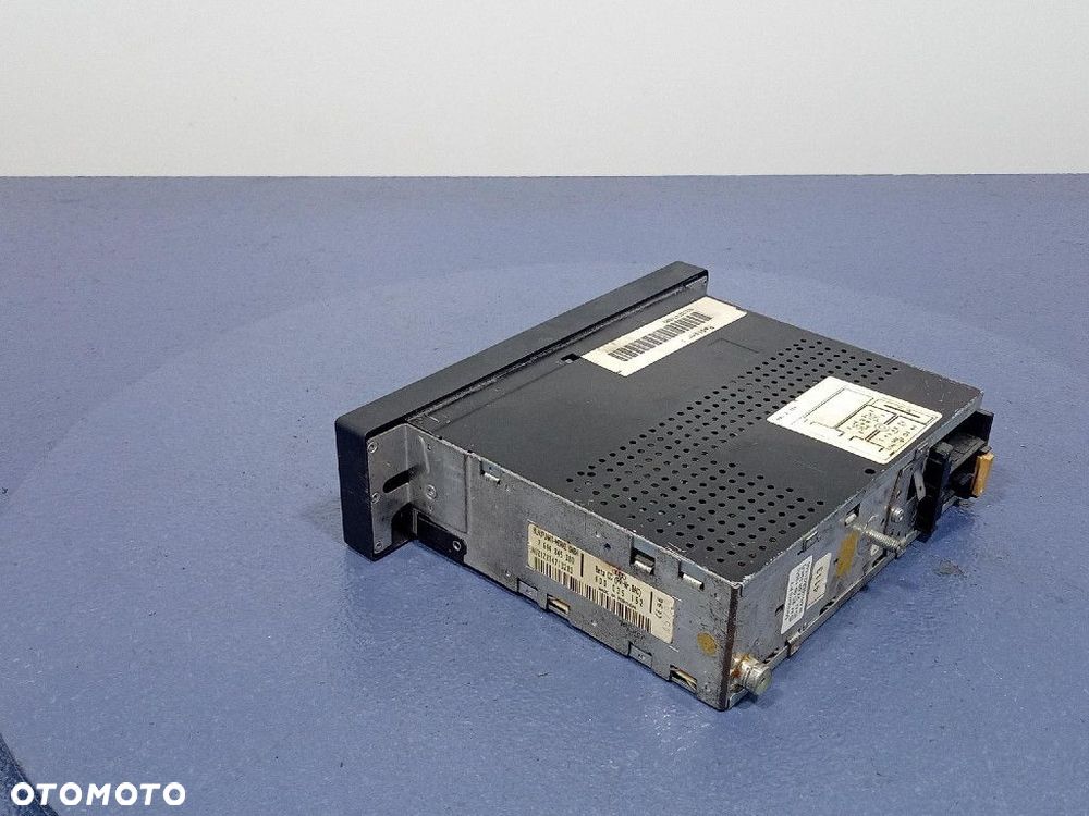 AUDI A6 C5 RADIO KASETA 4D0035152 - 3