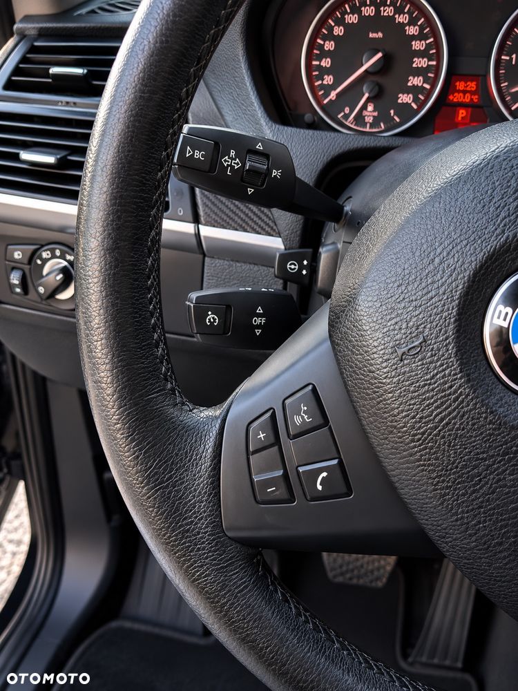 BMW X5 xDrive35i Edition Exclusive - 25