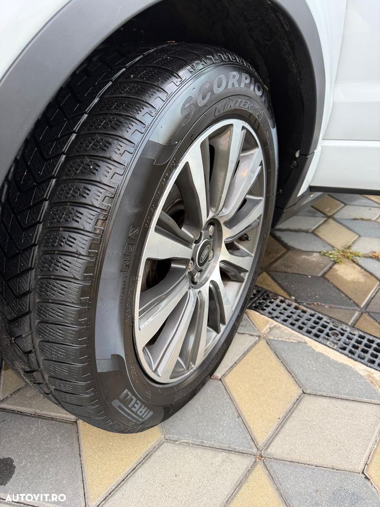 Land Rover Range Rover Evoque - 20