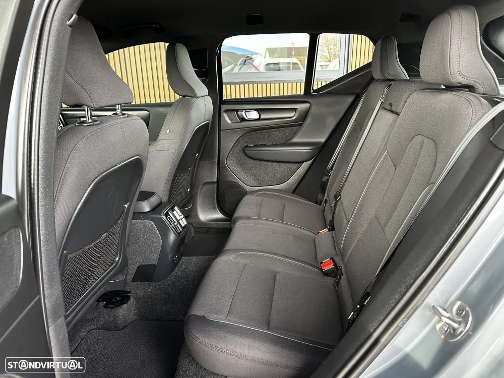 Volvo XC 40 Recharge 69 kWh Single Motor Core - 38