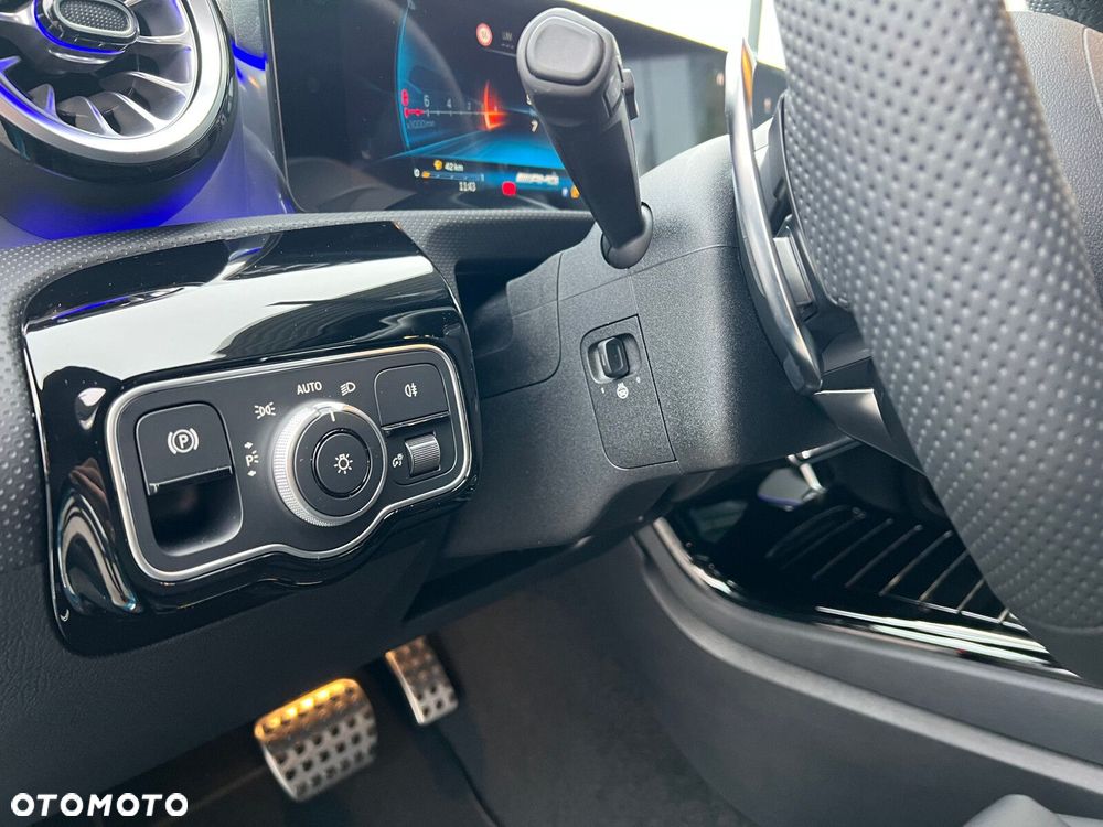 Mercedes-Benz CLA AMG 35 4-Matic 7G-DCT - 9