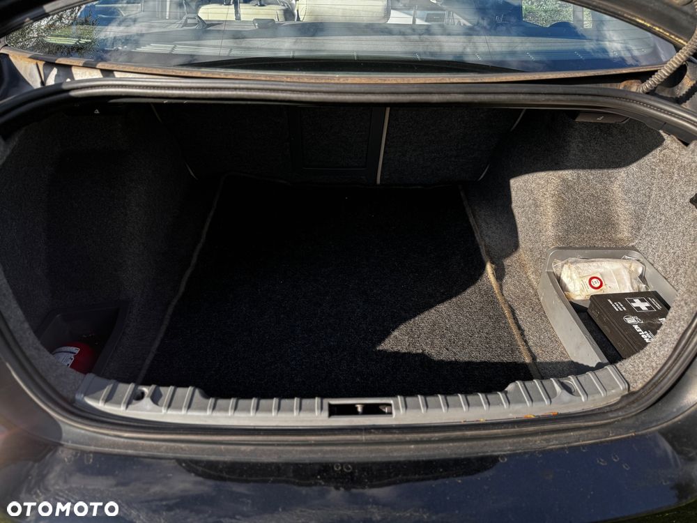 BMW Seria 3 320d - 8