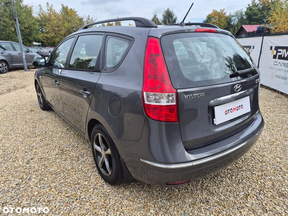 Hyundai i30 1.6 CRDi Premium - 9
