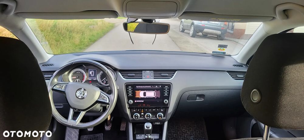 Skoda Octavia 1.5 TSI ACT Business - 8