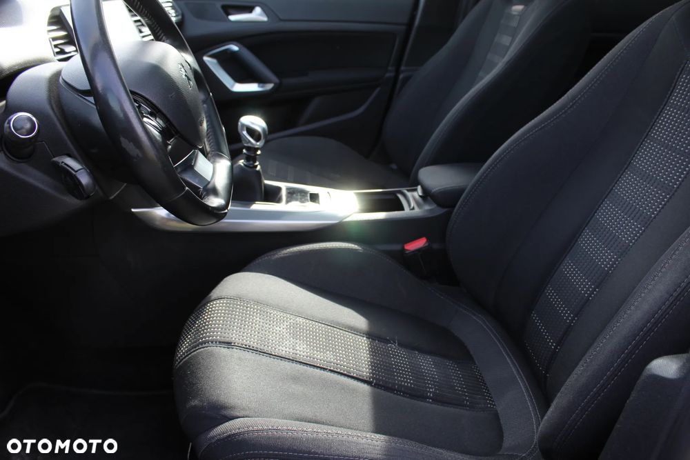 Peugeot 308 e-HDi FAP 115 Stop&Start Business Line Niveau 2 - 11