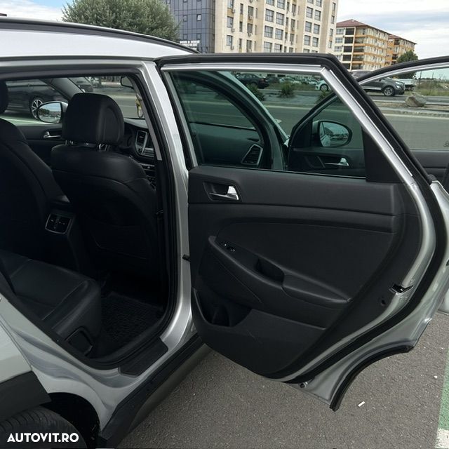 Hyundai Tucson 1.6 T-GDi 4WD 7DCT Luxury Pack+ - 29