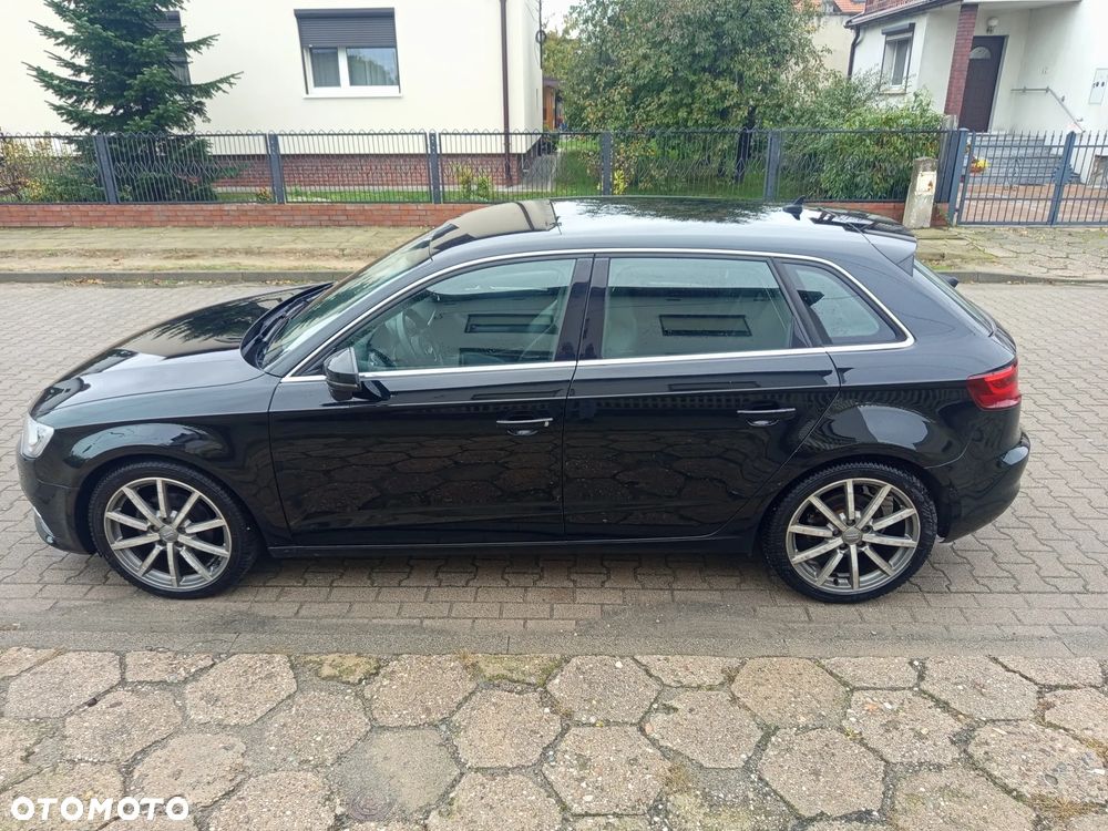 Audi A3 Sportback - 9