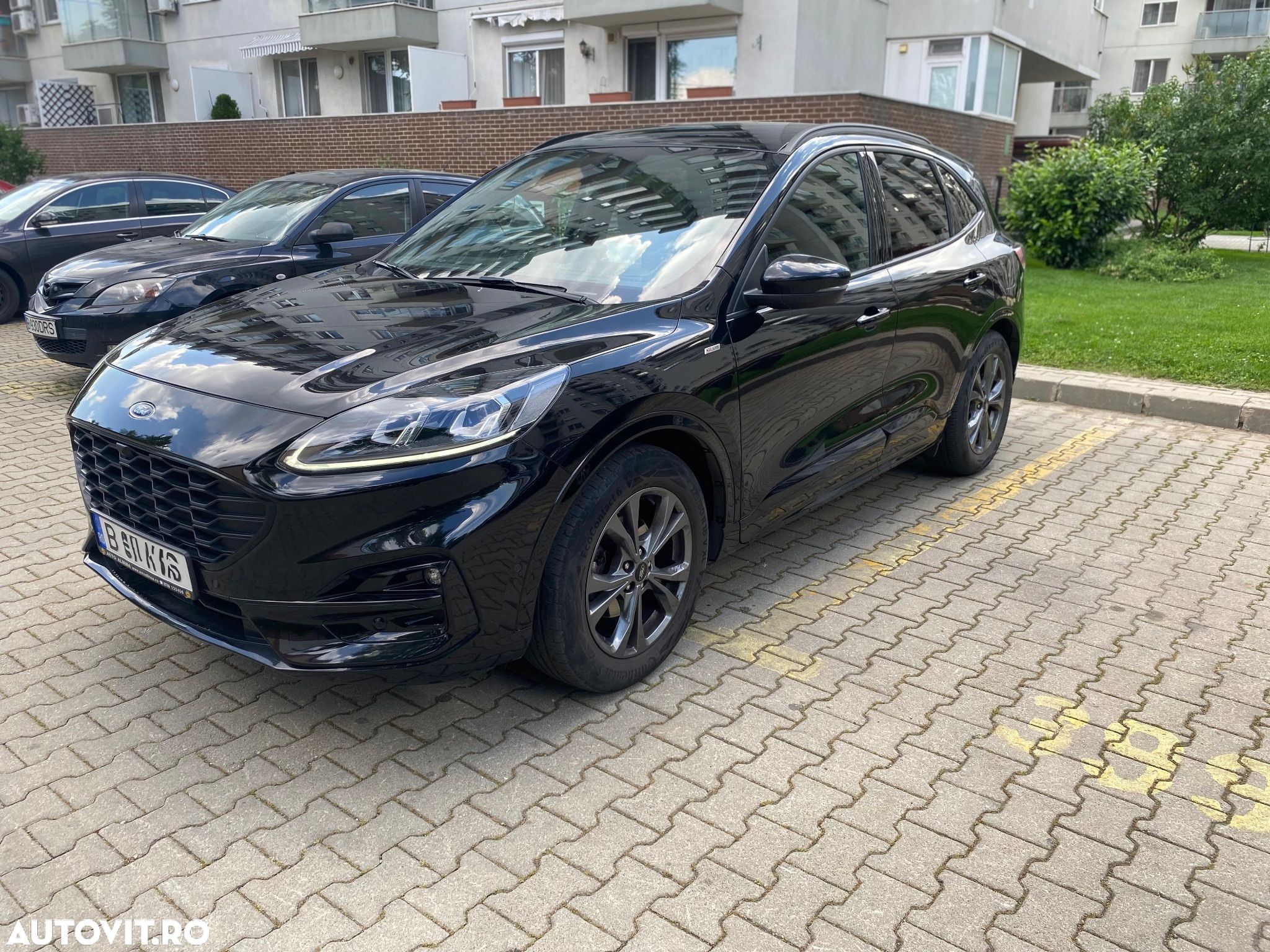 Ford Kuga 1.5 EcoBlue FWD ST Line - 1