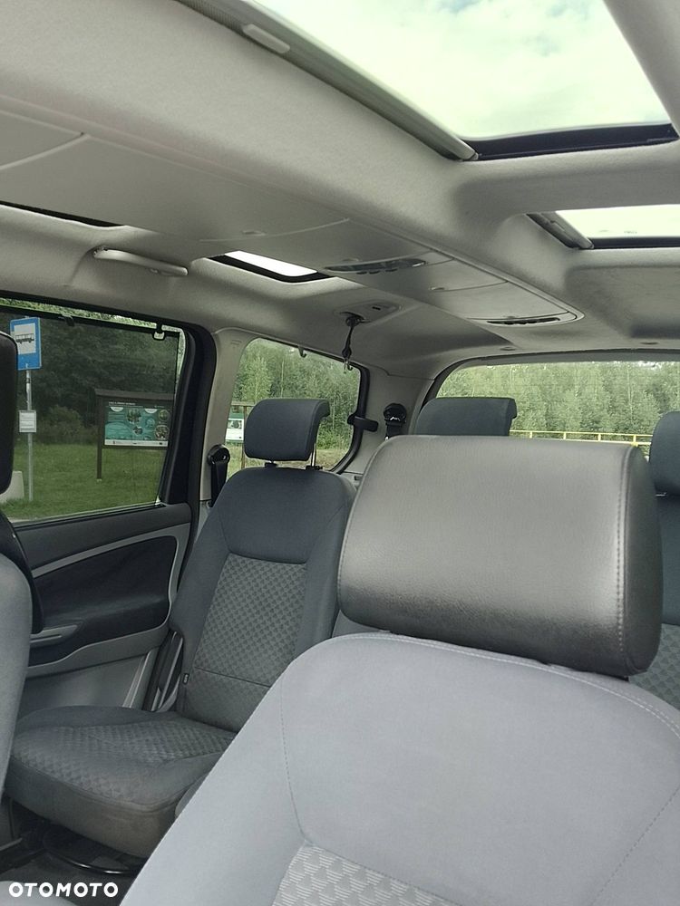 Ford Galaxy 2.0 TDCi Ghia - 25