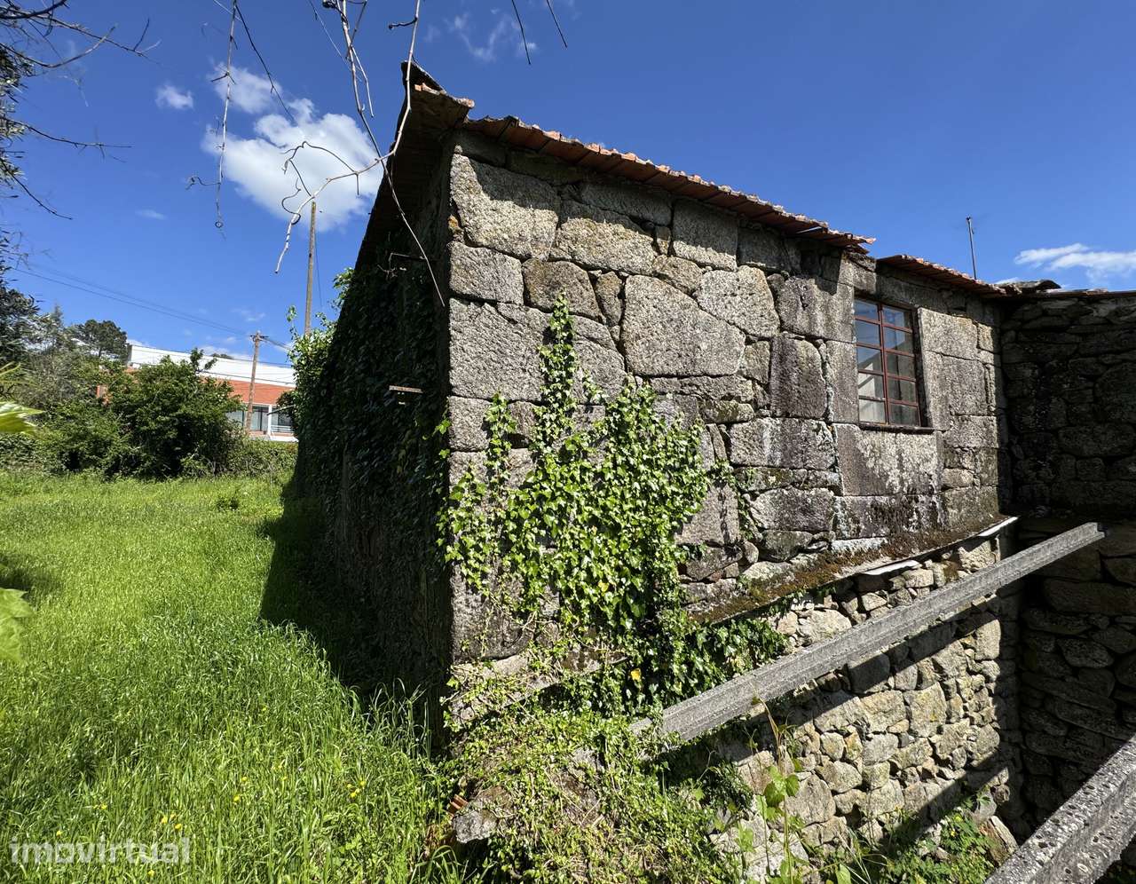 Moradia em granito – São Pedro do Sul - Grande imagem: 2/14