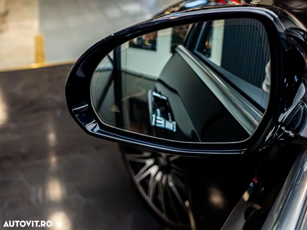 Mercedes-Benz E 220 d 9G-TRONIC AMG Line NIGHT Edition - 19