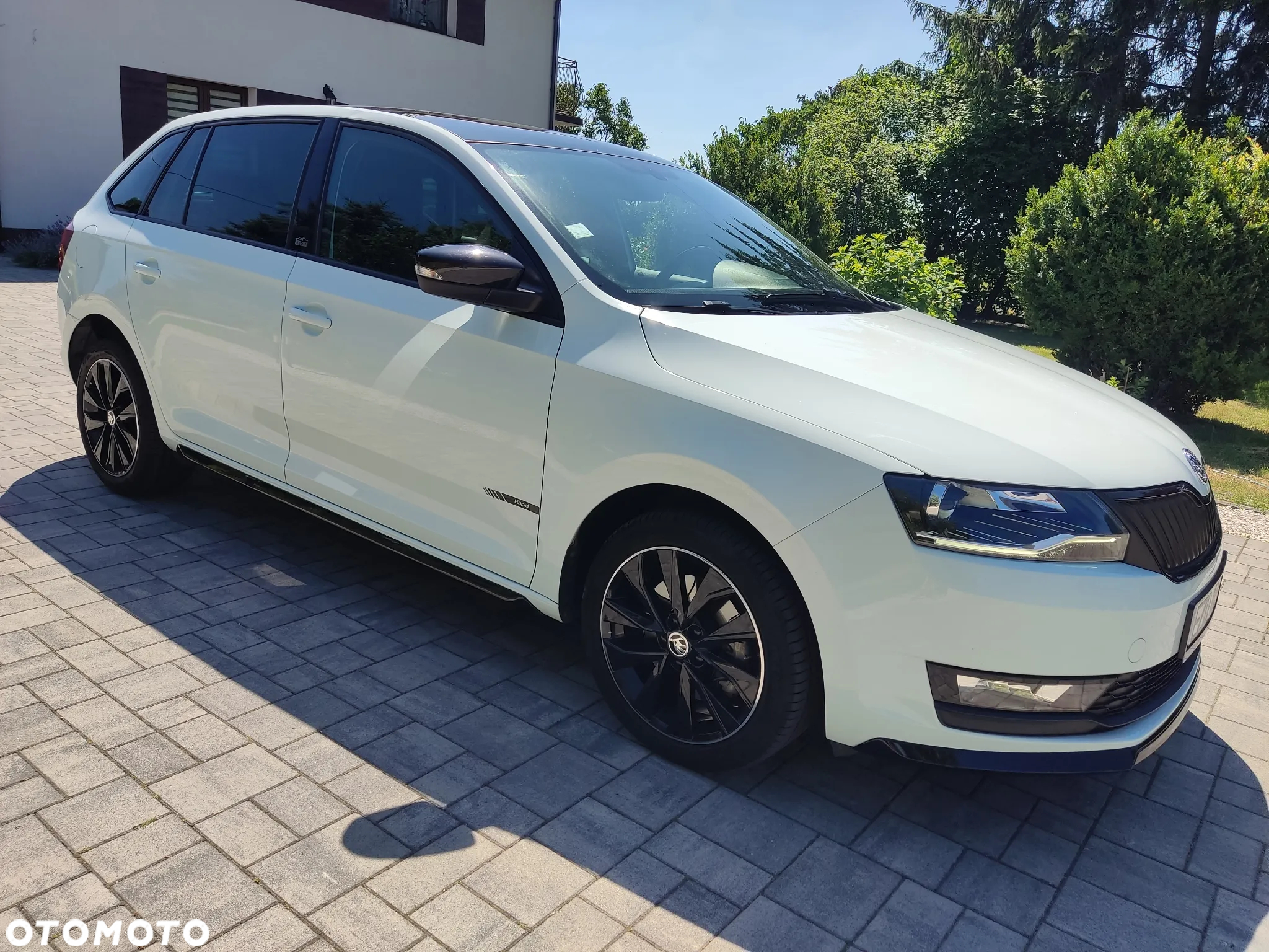 Skoda RAPID 1.0 TSI Monte Carlo - 4