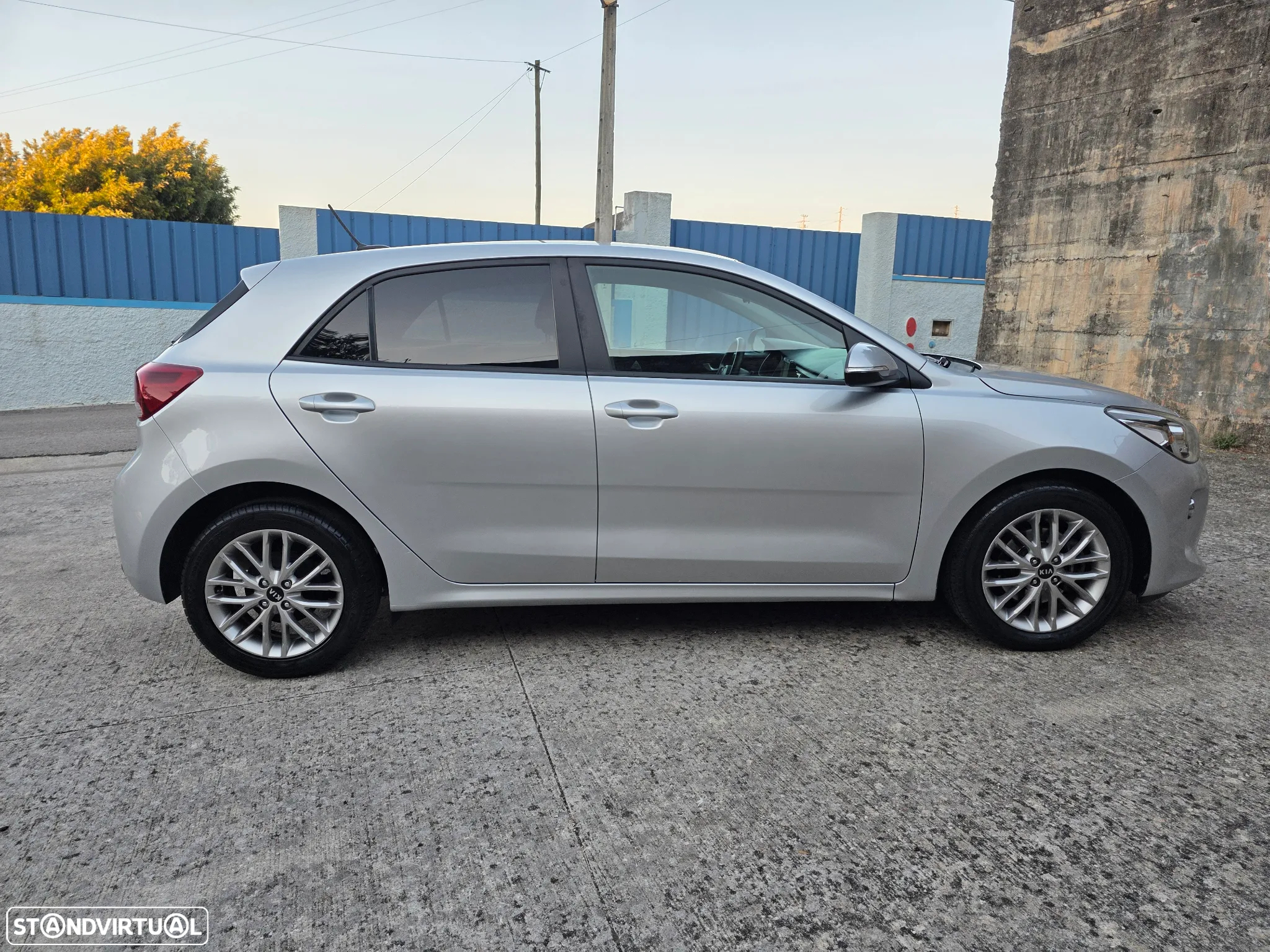 Kia Rio 1.4 CRDi TX Prime - 11