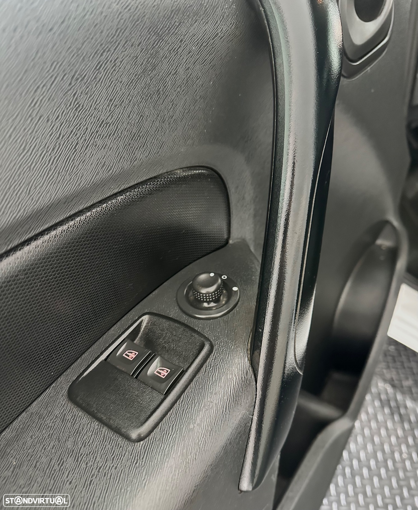Renault Kangoo MAXI - 21