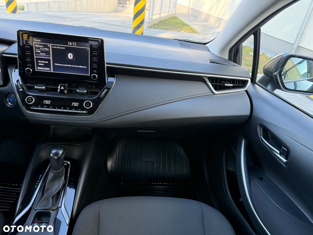 Toyota Corolla 1.8 Hybrid Comfort - 20