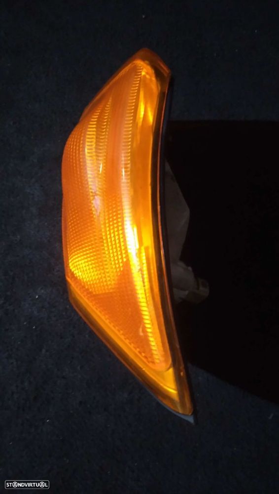 Farolim De Pisca Frente Esq Iveco Daily Iii Caixa/Combi - 2