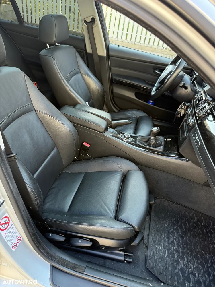 BMW Seria 3 320d - 13