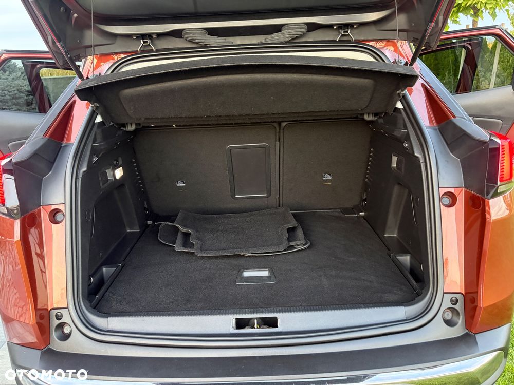 Peugeot 3008 1.2 PureTech Allure S&S - 41