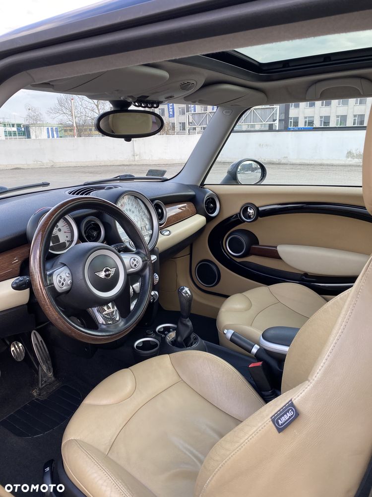 MINI John Cooper Works - 14