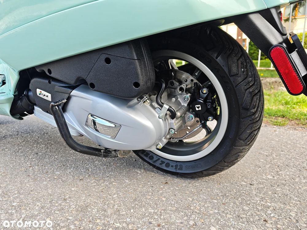 Piaggio Vespa - 13