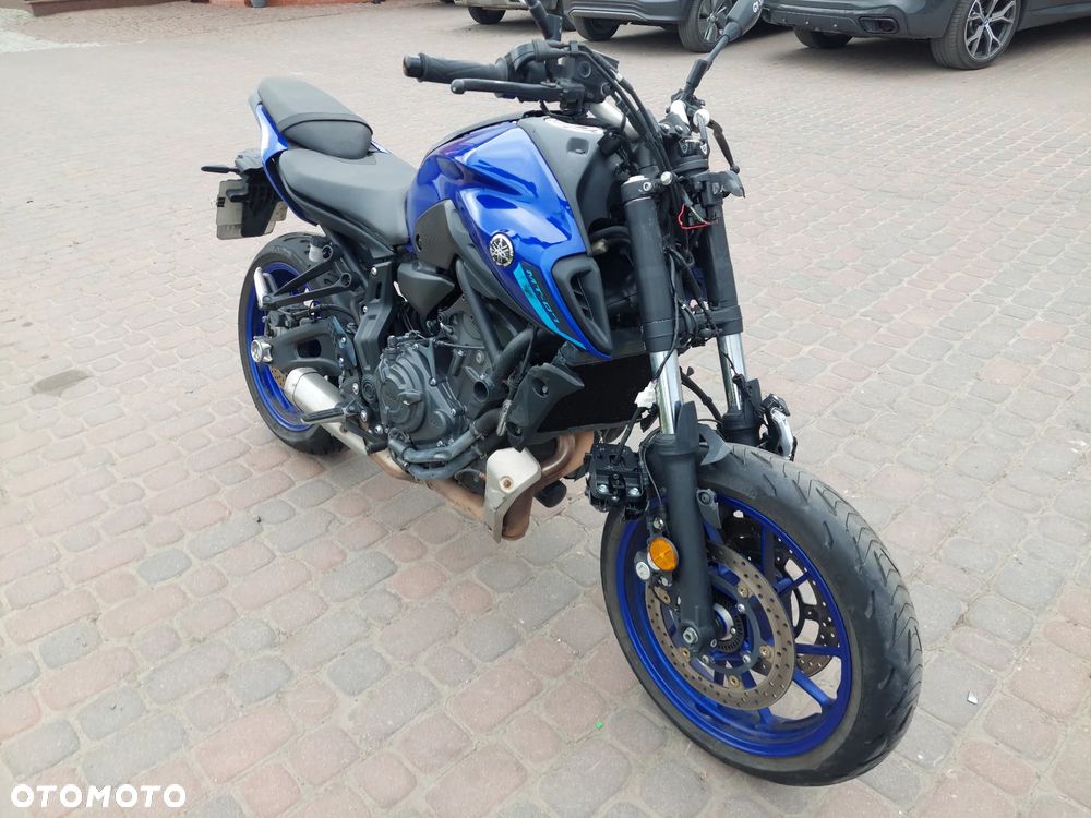Yamaha MT - 6