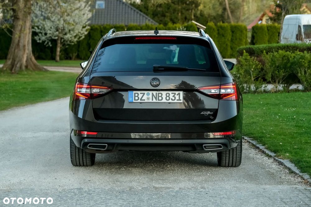 Skoda Superb 2.0 TDI 4x4 DSG L&K - 7