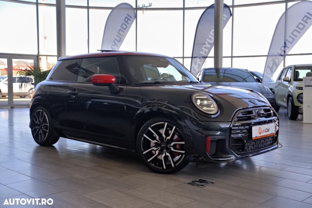Mini Cooper JCW - 2