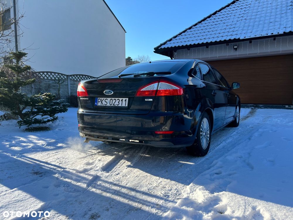 Ford Mondeo - 17
