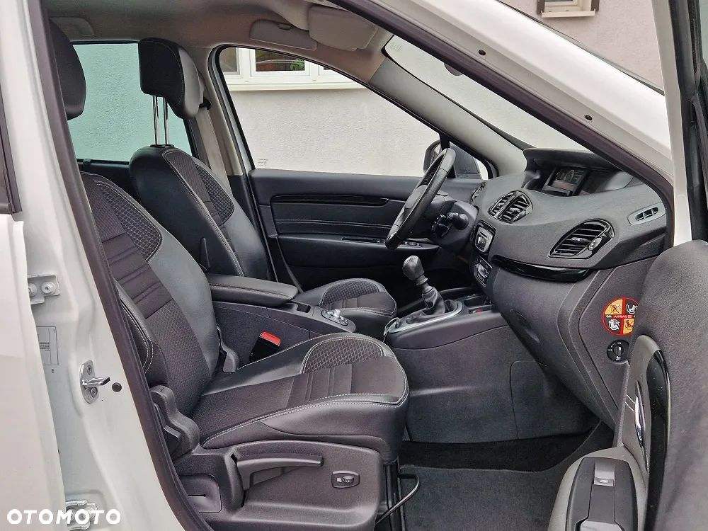 Renault Grand Scenic ENERGY dCi 110 S&S Bose Edition - 9