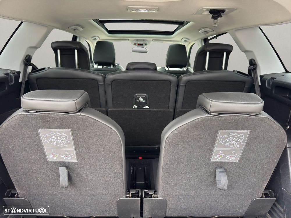 Peugeot 5008 1.6 E-HDi 7L Allure 2-Tronic - 16
