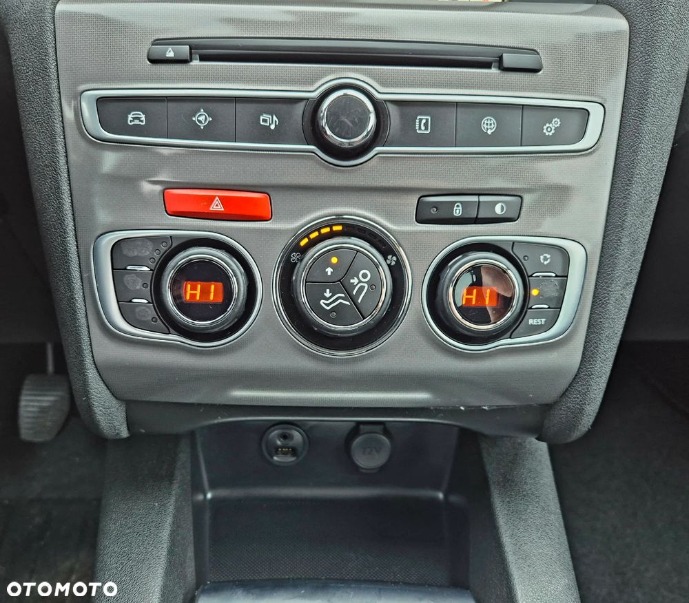 Citroën C4 BlueHDi 120 Stop&Start Shine - 20