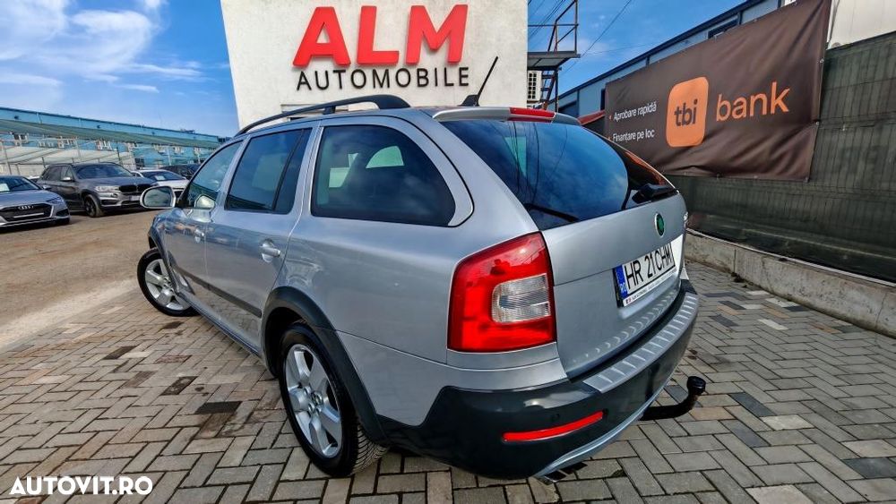 Skoda Octavia 2.0 TDI DPF 4x4 DSG Ambition - 7