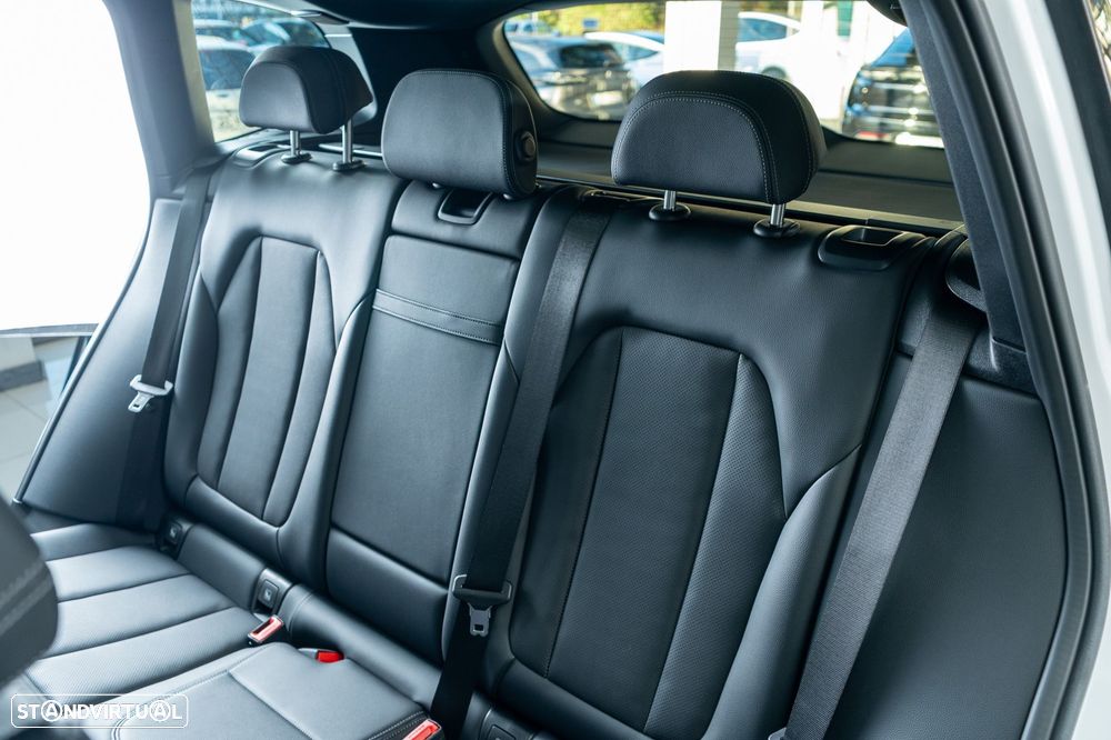 BMW iX3 M Sport Inspiring - 11