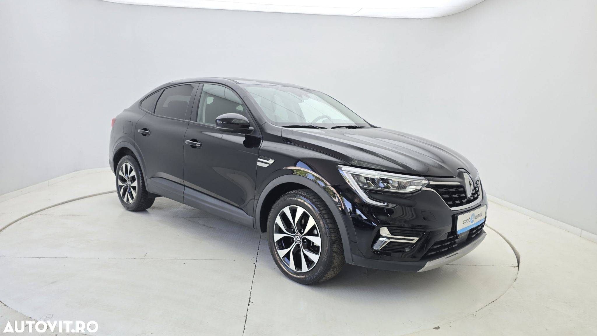 Renault Arkana E-TECH 145 Evolution - 4