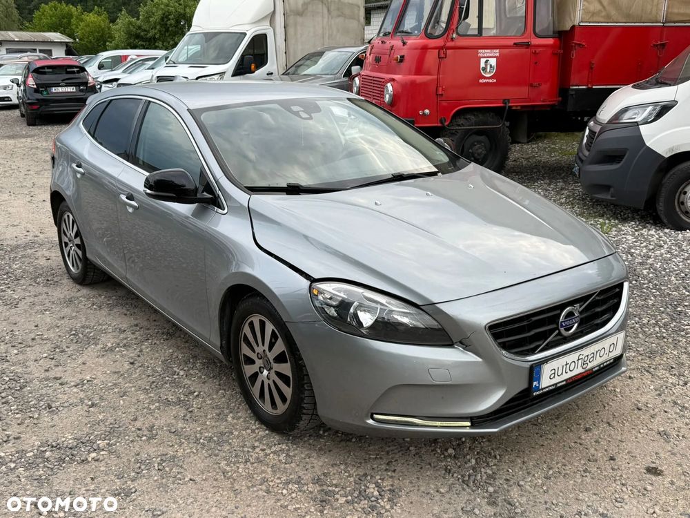 Volvo V40 D2 Momentum - 5