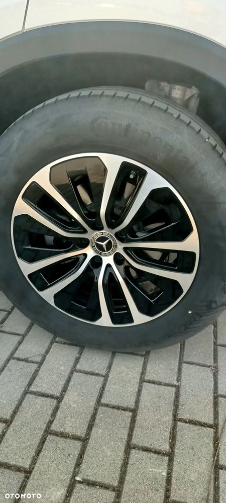 Mercedes-Benz GLC 220 d mHEV 4-Matic Avantgarde - 31
