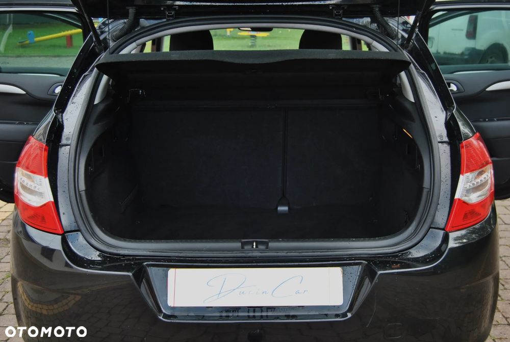 Citroën C4 1.6 HDi Vitamin - 12
