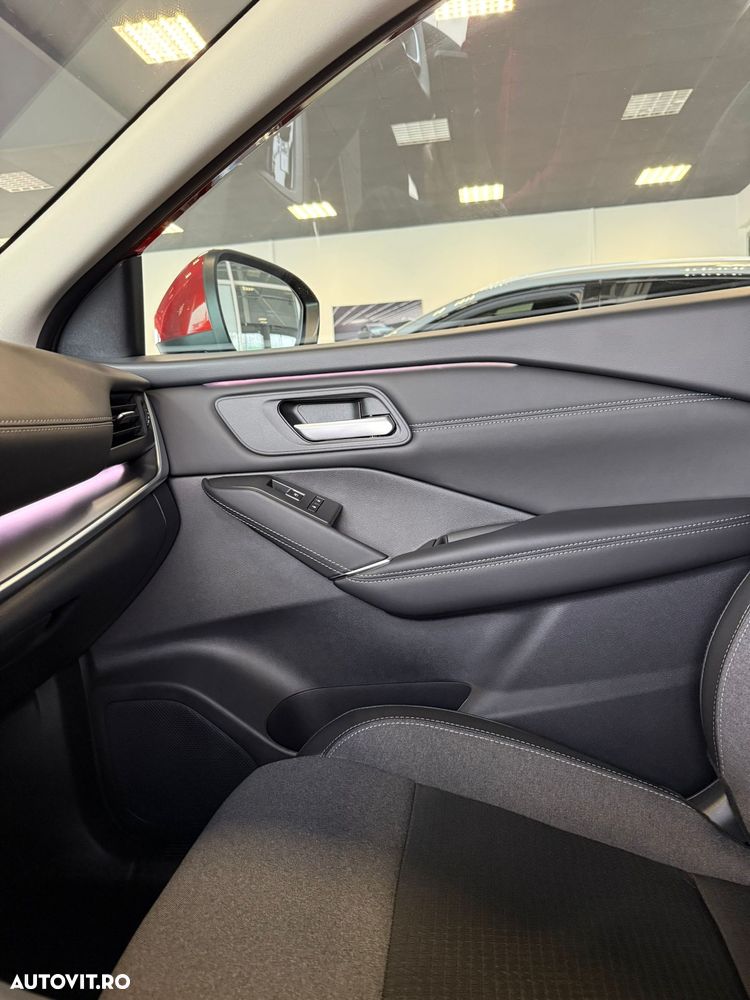 Nissan Qashqai 1.3 l MHEV X-Tronic N-Connecta - 19