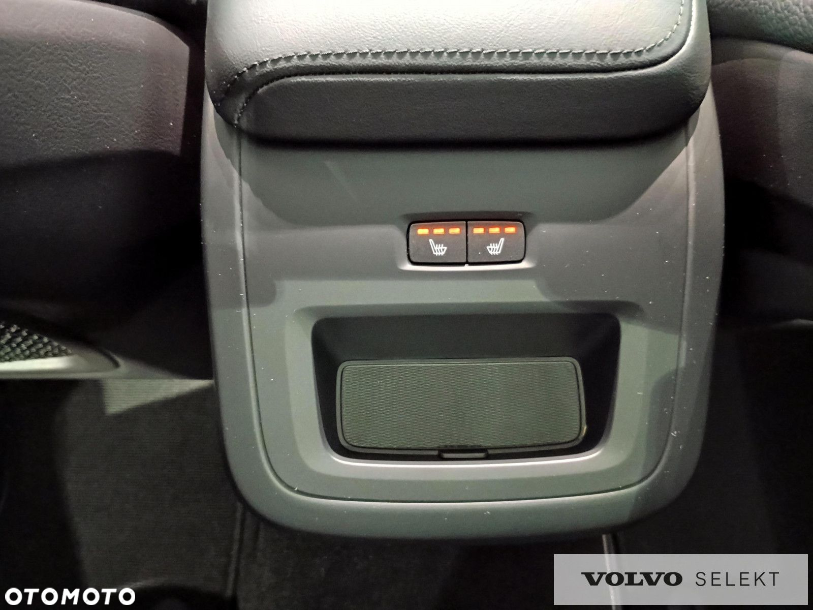 Volvo V60 Cross Country - 23