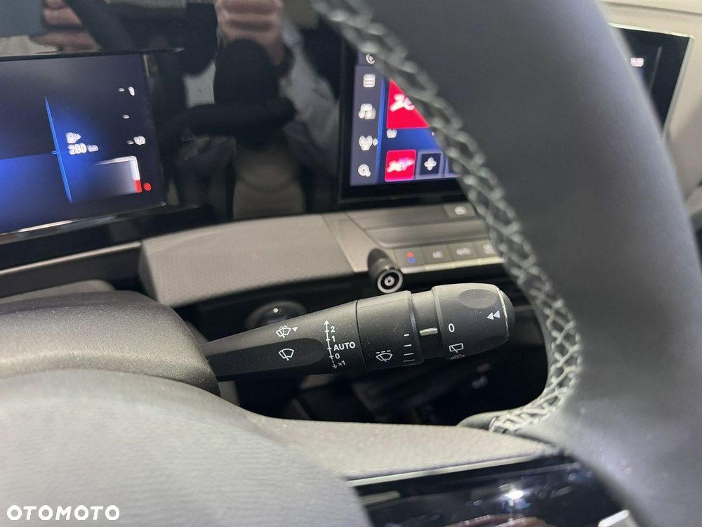 Opel Astra 1.2 T Edition S&S - 16