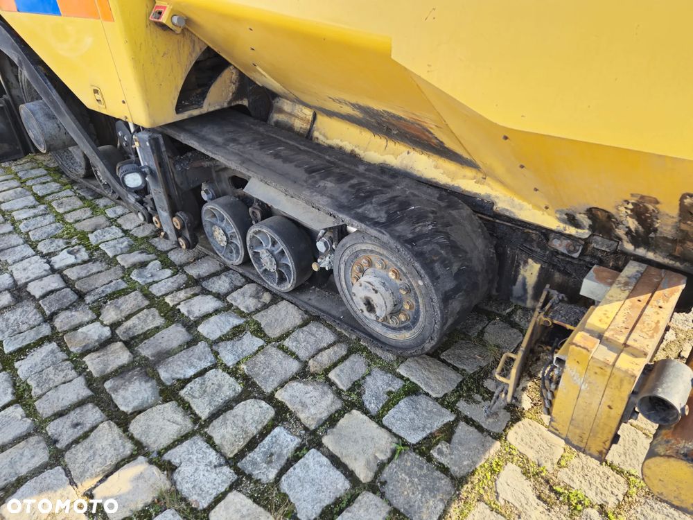 Caterpillar AP 655F - 5