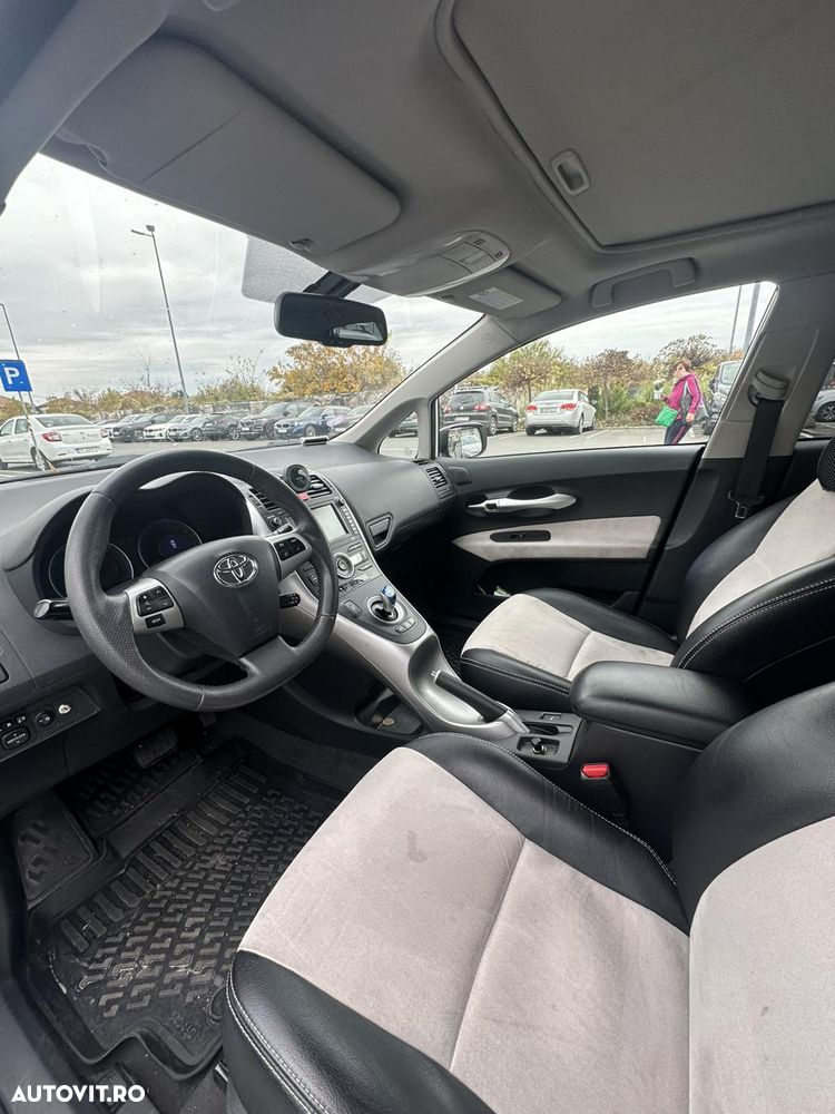 Toyota Auris - 7