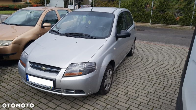 Chevrolet Aveo - 2