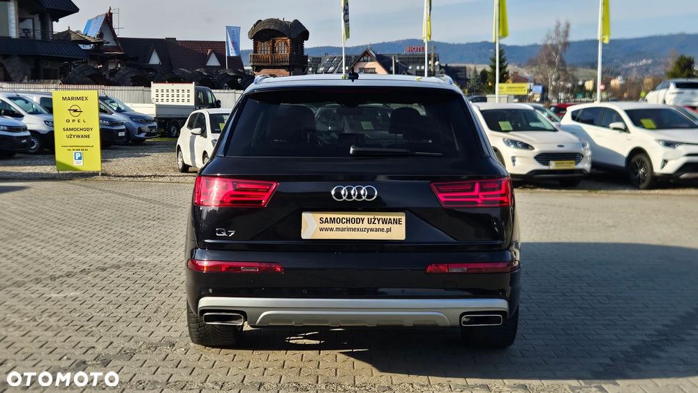 Audi Q7 50 TDI Quattro Tiptronic - 24