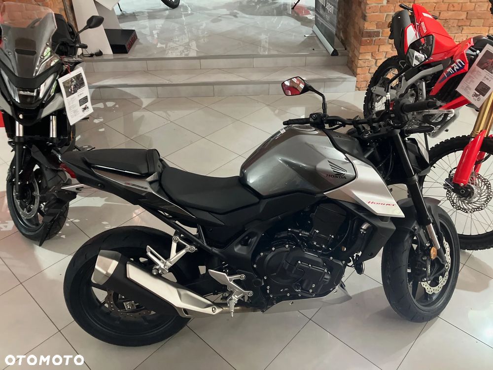 Honda Hornet - 3
