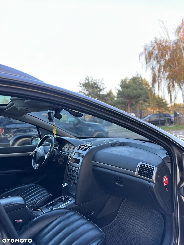 Peugeot 407 - 6