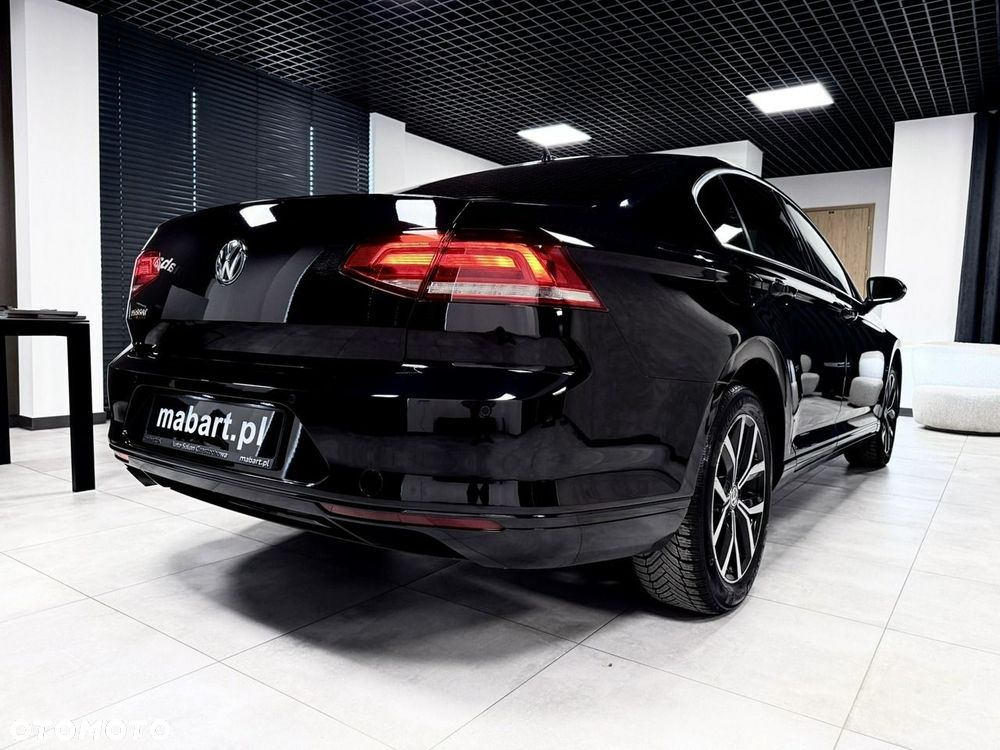 Volkswagen Passat 1.8 TSI BMT Highline DSG - 10