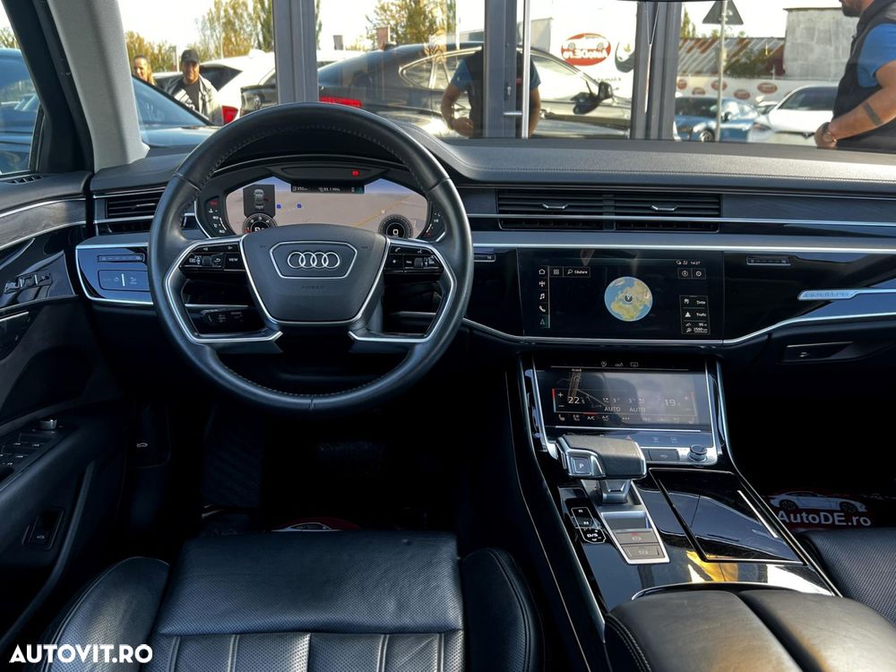 Audi A8 - 9