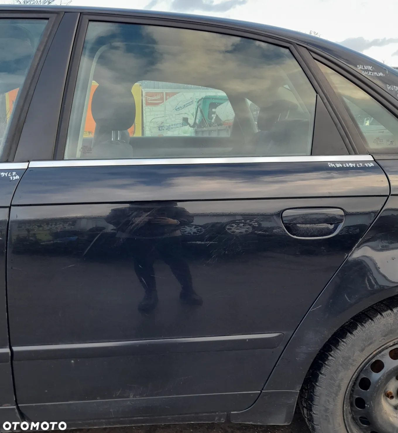 AUDI A4 B7 DRZWI LEWY TYŁ LEWE TYLNE LZ9Y SEDAN - 2